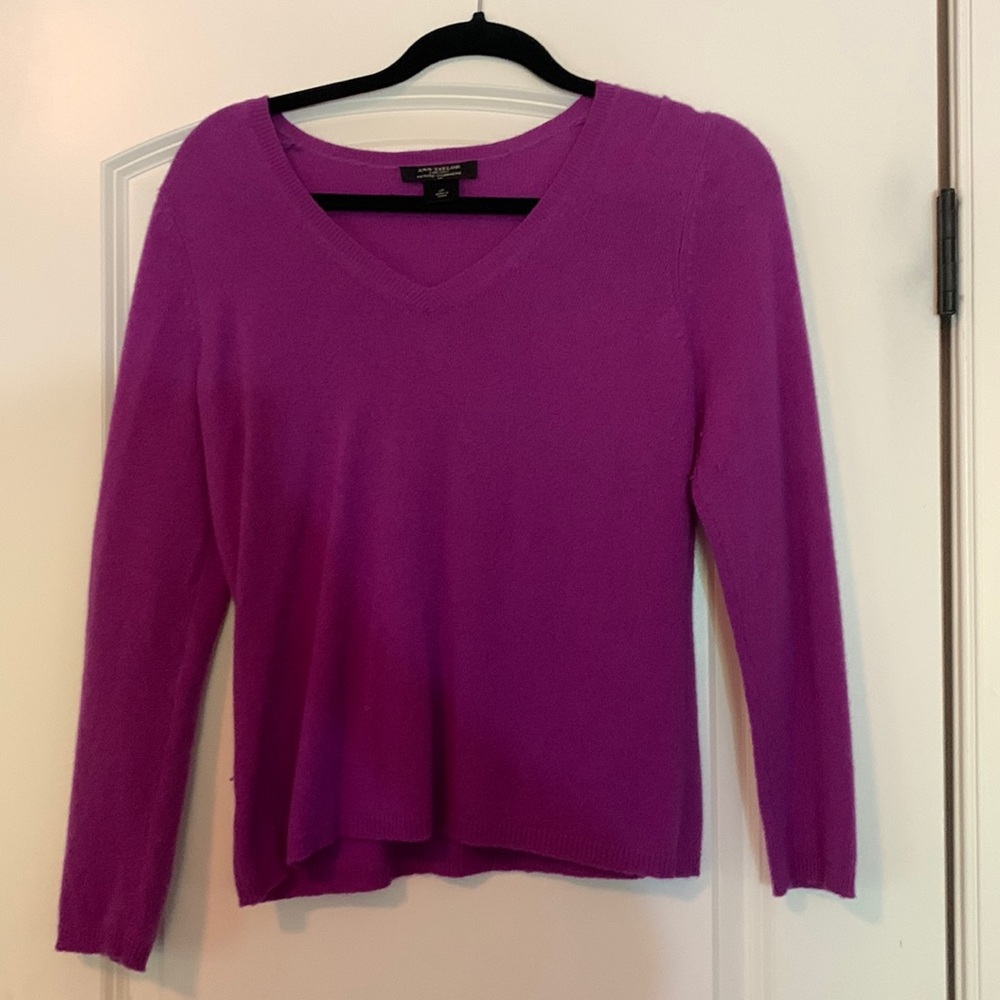 Pink/purple light sweater